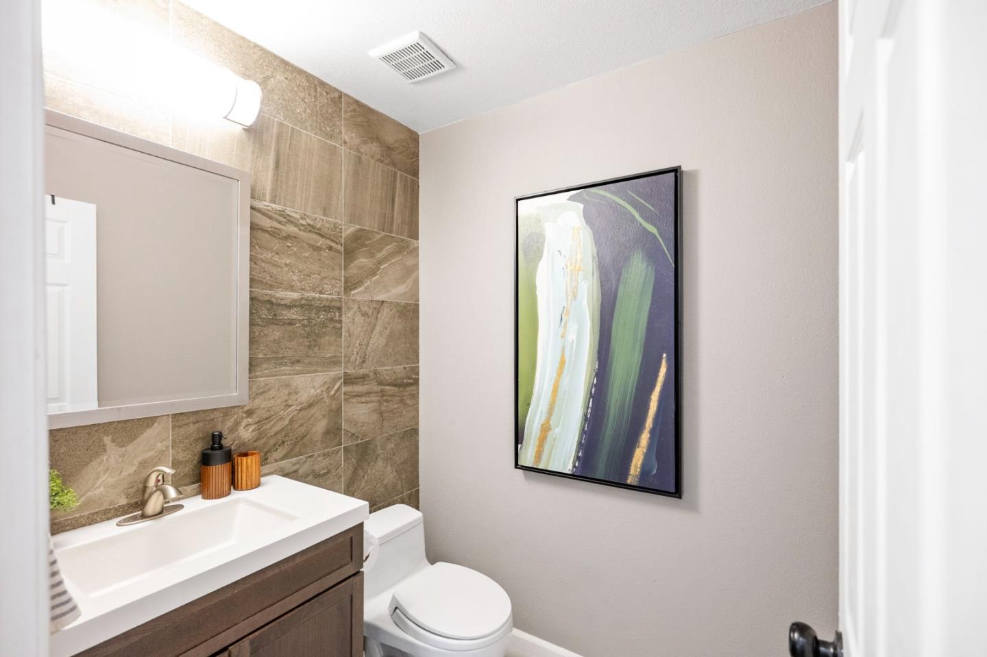 Detail Gallery Image 35 of 75 For 491 Pointe Pacific Dr #2,  Daly City,  CA 94014 - 3 Beds | 2/1 Baths