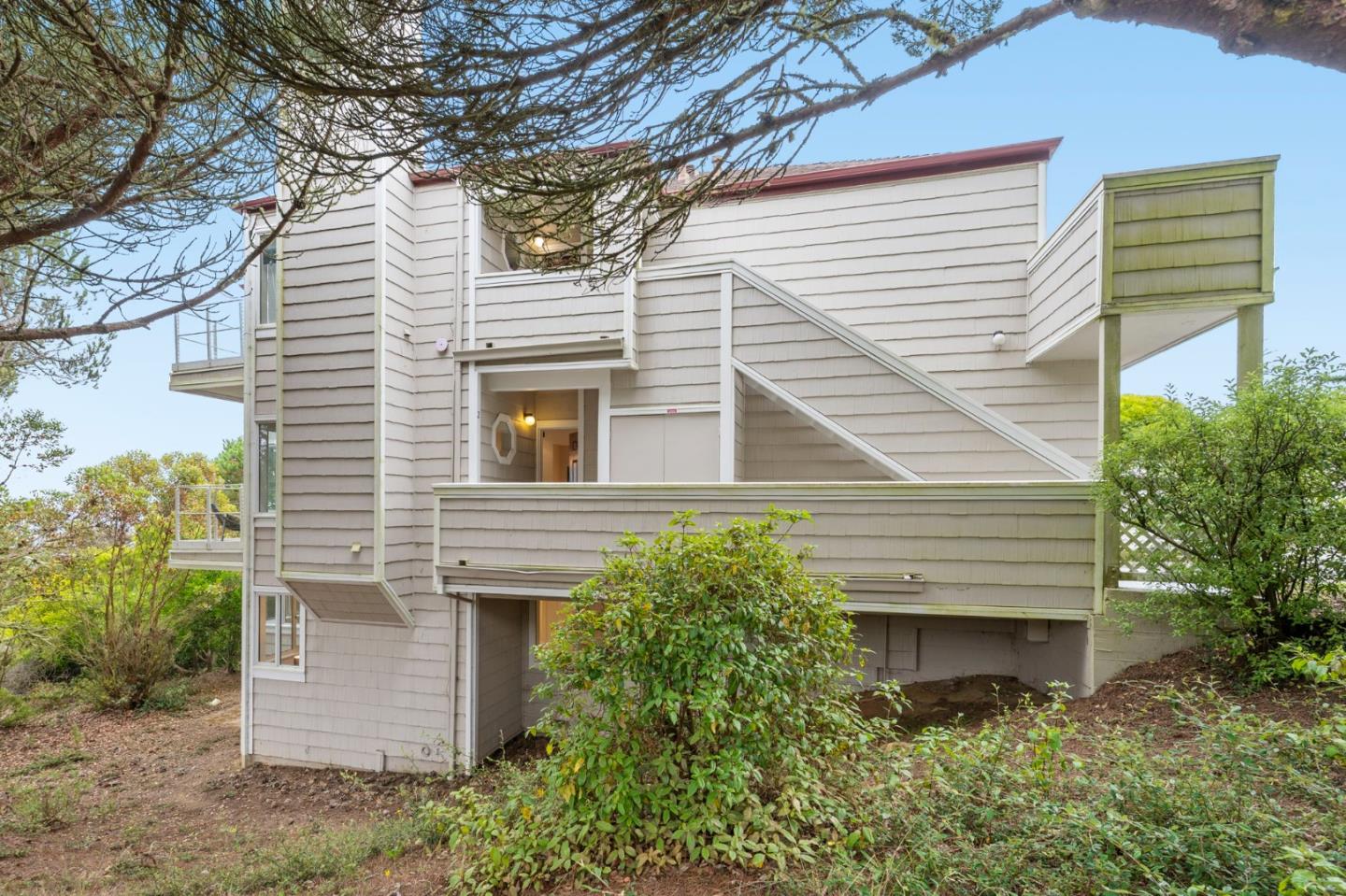 Detail Gallery Image 64 of 75 For 491 Pointe Pacific Dr #2,  Daly City,  CA 94014 - 3 Beds | 2/1 Baths