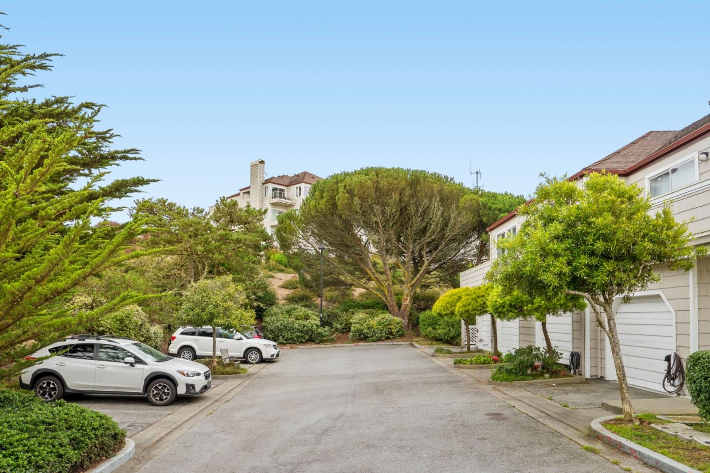Detail Gallery Image 65 of 75 For 491 Pointe Pacific Dr #2,  Daly City,  CA 94014 - 3 Beds | 2/1 Baths