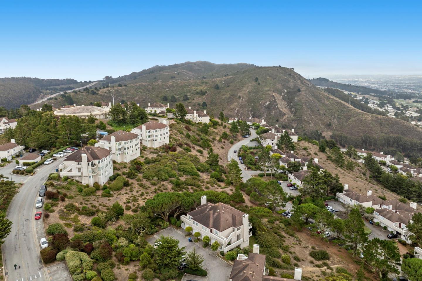 Detail Gallery Image 71 of 75 For 491 Pointe Pacific Dr #2,  Daly City,  CA 94014 - 3 Beds | 2/1 Baths