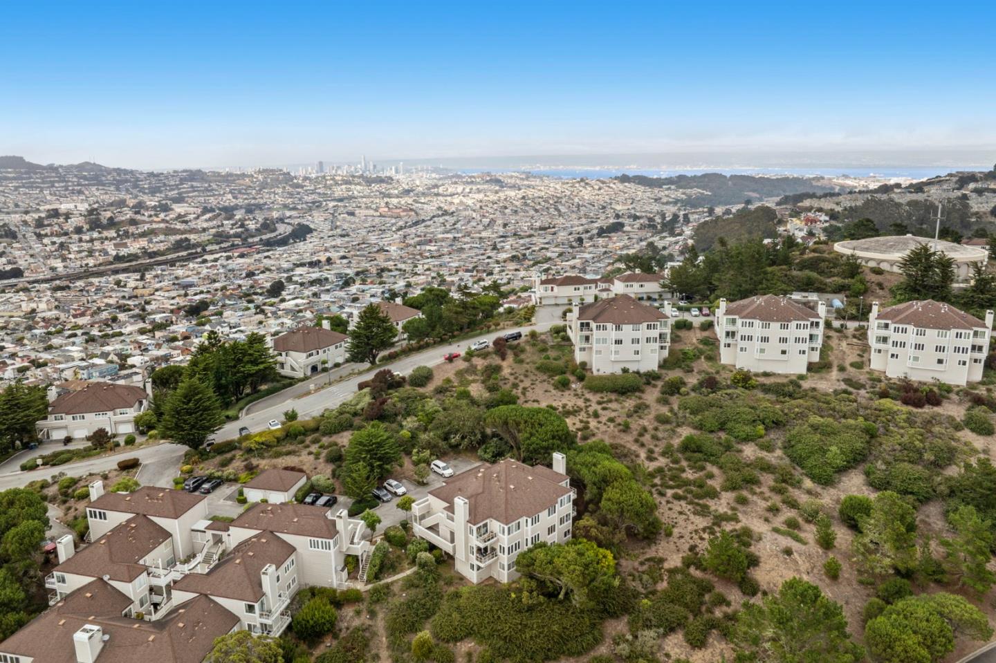 Detail Gallery Image 72 of 75 For 491 Pointe Pacific Dr #2,  Daly City,  CA 94014 - 3 Beds | 2/1 Baths