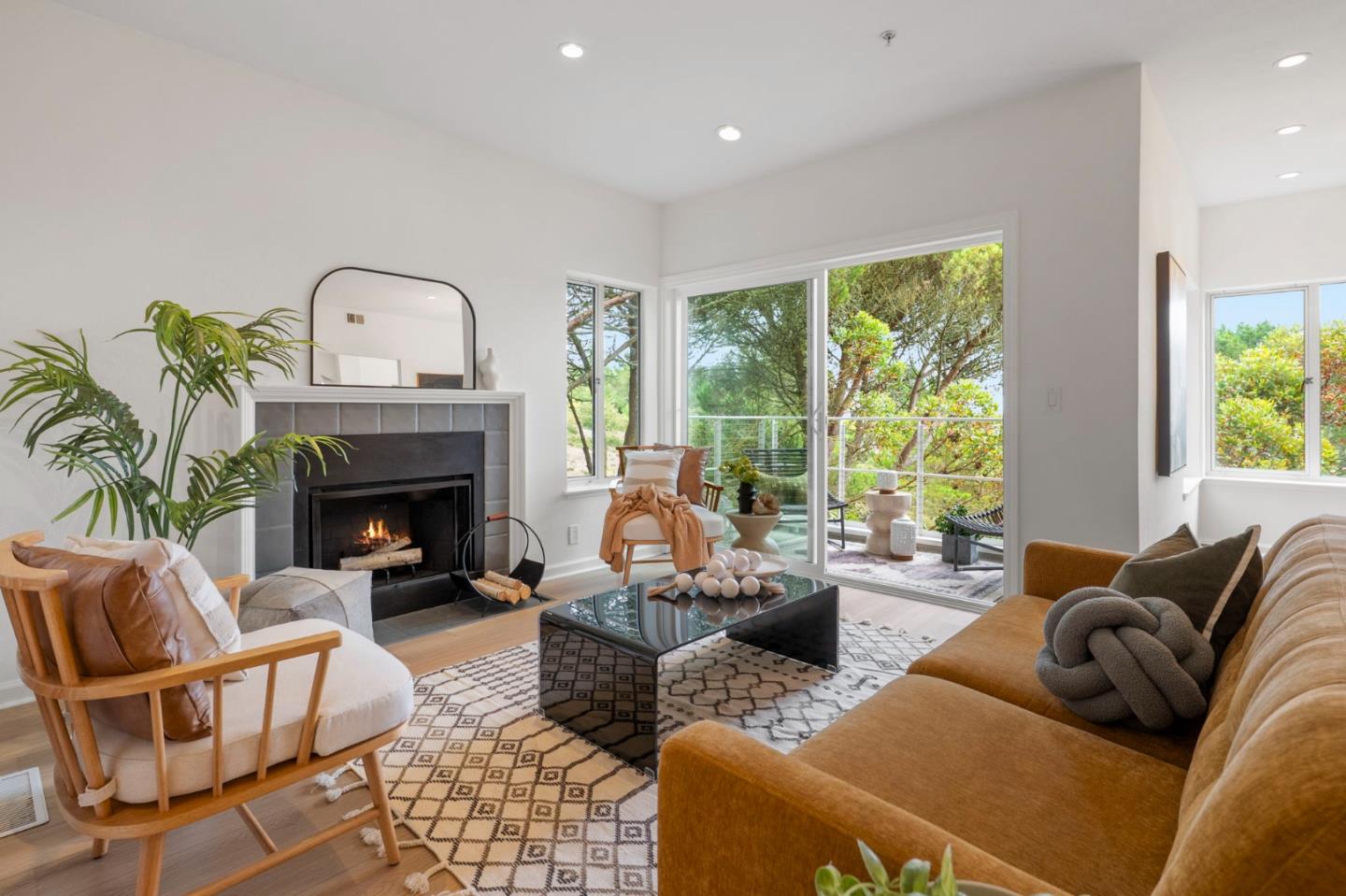 Detail Gallery Image 8 of 75 For 491 Pointe Pacific Dr #2,  Daly City,  CA 94014 - 3 Beds | 2/1 Baths