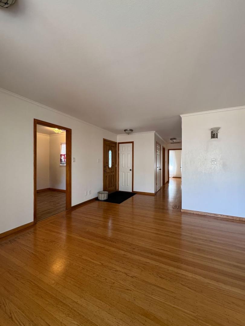 Detail Gallery Image 4 of 15 For 1201 Heatherstone Way, Sunnyvale,  CA 94087 - 3 Beds | 1 Baths