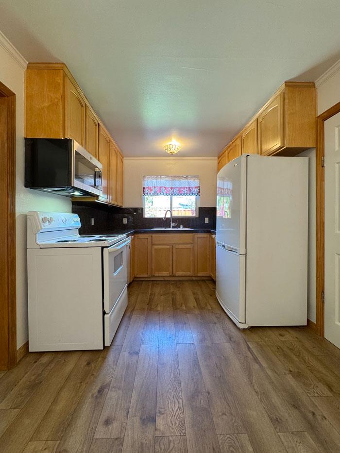 Detail Gallery Image 5 of 15 For 1201 Heatherstone Way, Sunnyvale,  CA 94087 - 3 Beds | 1 Baths