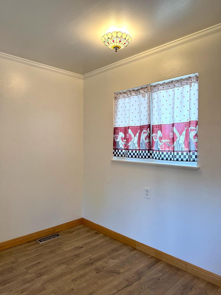 Detail Gallery Image 7 of 15 For 1201 Heatherstone Way, Sunnyvale,  CA 94087 - 3 Beds | 1 Baths