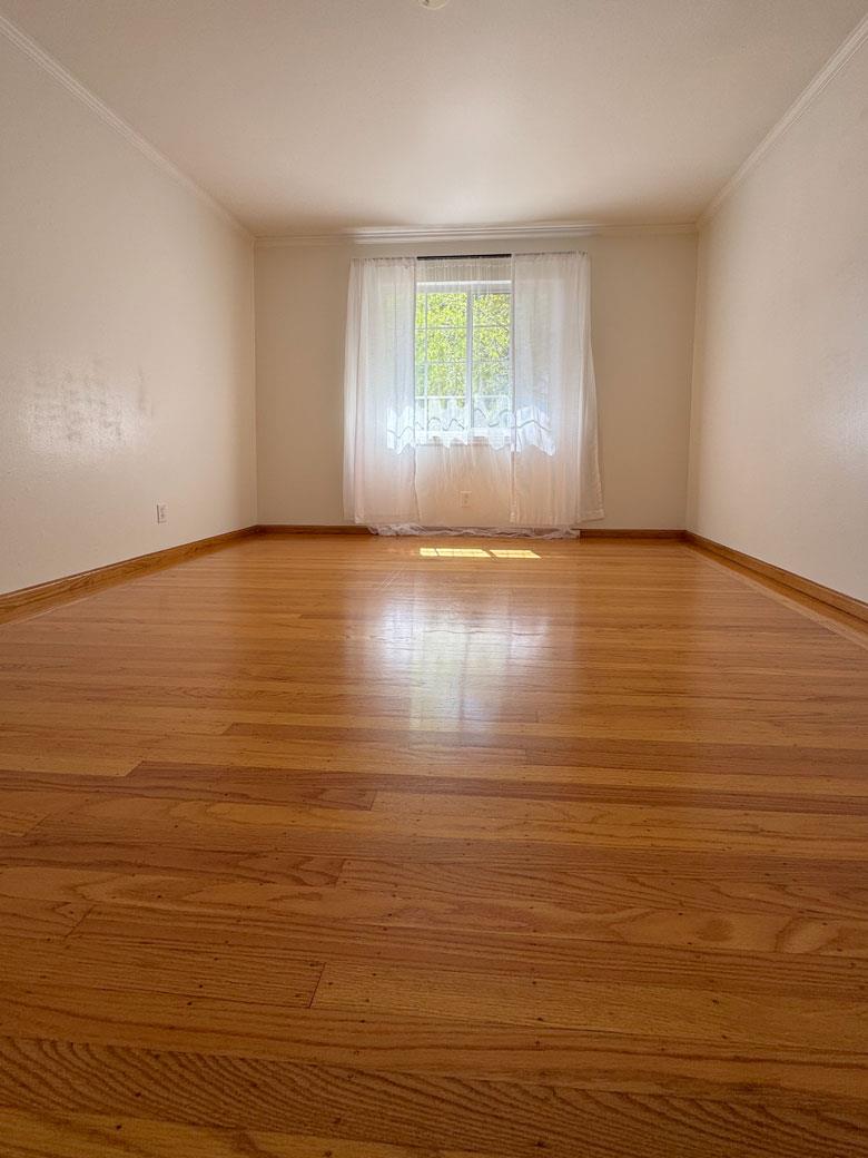 Detail Gallery Image 8 of 15 For 1201 Heatherstone Way, Sunnyvale,  CA 94087 - 3 Beds | 1 Baths