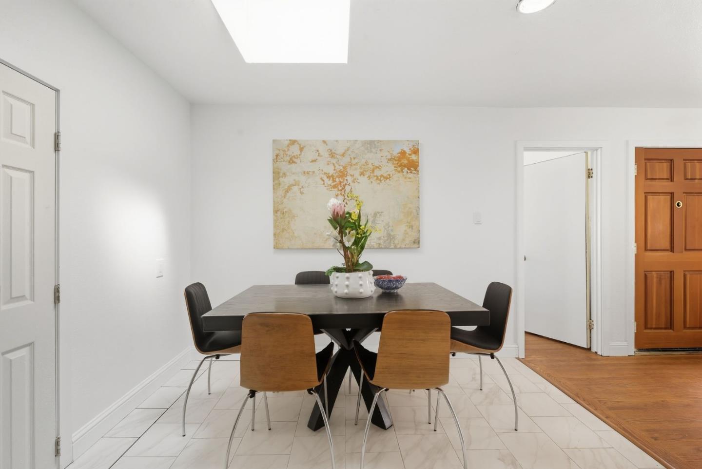 Detail Gallery Image 10 of 69 For 401 Orizaba Ave, San Francisco,  CA 94132 - 3 Beds | 1 Baths