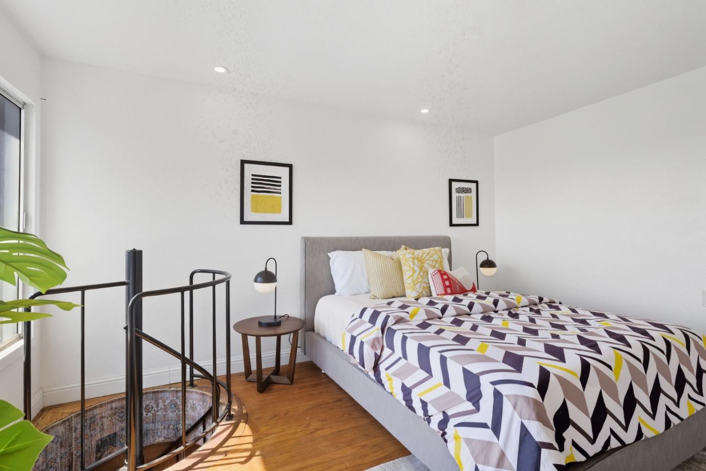 Detail Gallery Image 20 of 69 For 401 Orizaba Ave, San Francisco,  CA 94132 - 3 Beds | 1 Baths