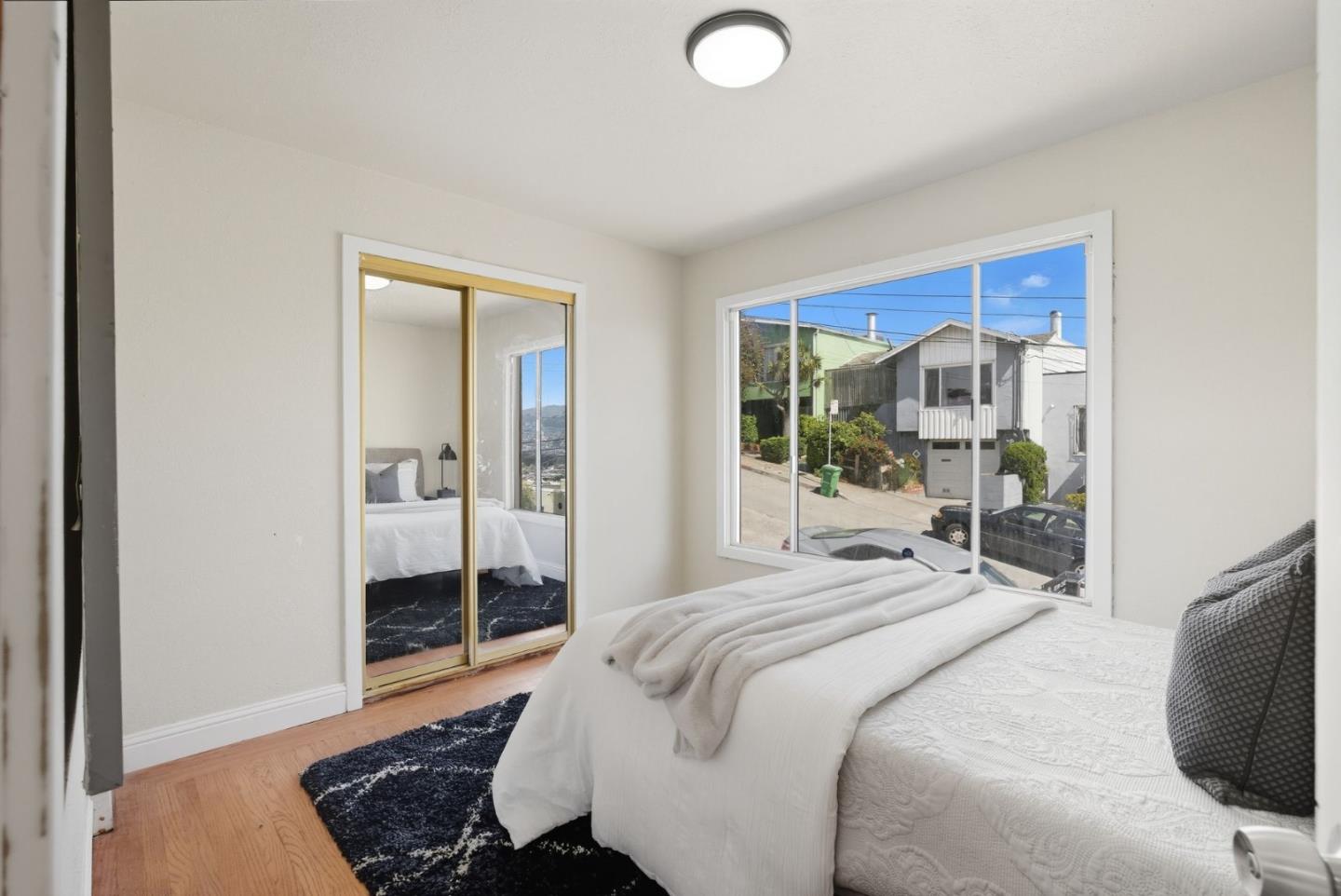 Detail Gallery Image 21 of 69 For 401 Orizaba Ave, San Francisco,  CA 94132 - 3 Beds | 1 Baths