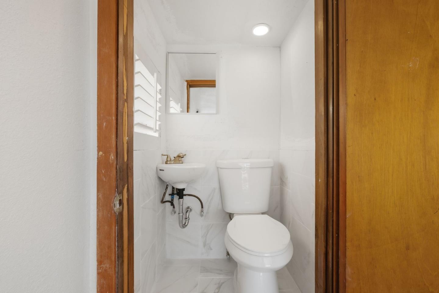 Detail Gallery Image 34 of 69 For 401 Orizaba Ave, San Francisco,  CA 94132 - 3 Beds | 1 Baths