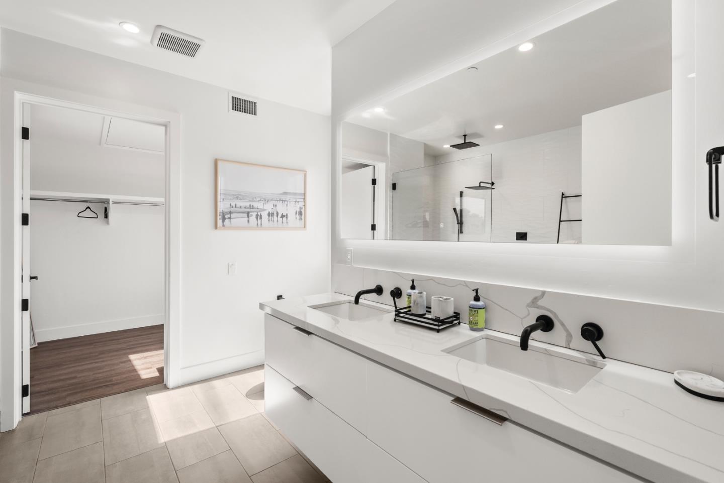 Detail Gallery Image 32 of 65 For 508 N Tremont St a,  Oceanside,  CA 92054 - 3 Beds | 3/1 Baths