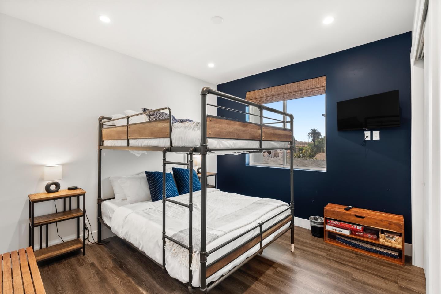 Detail Gallery Image 40 of 65 For 508 N Tremont St a,  Oceanside,  CA 92054 - 3 Beds | 3/1 Baths