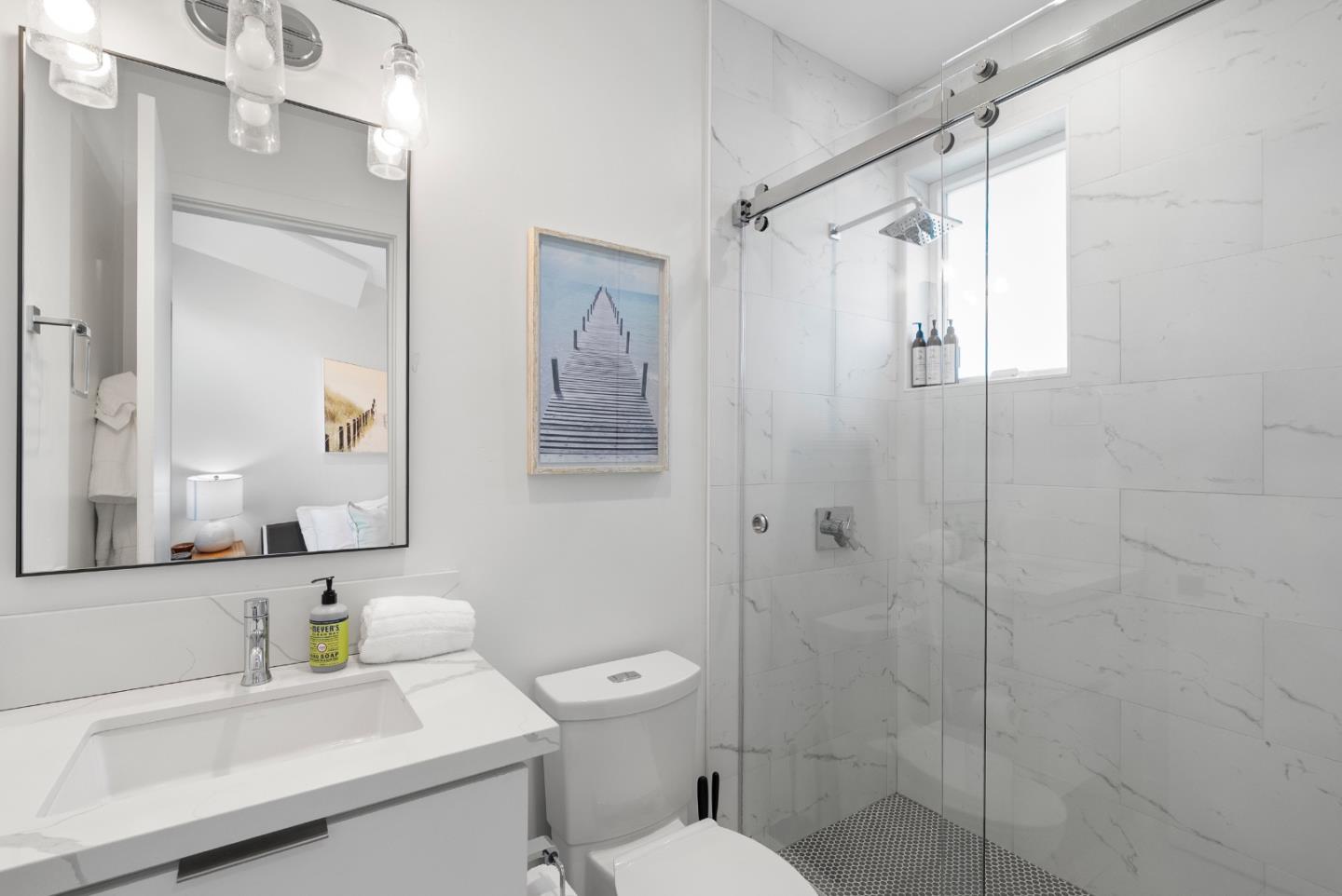 Detail Gallery Image 45 of 65 For 508 N Tremont St a,  Oceanside,  CA 92054 - 3 Beds | 3/1 Baths