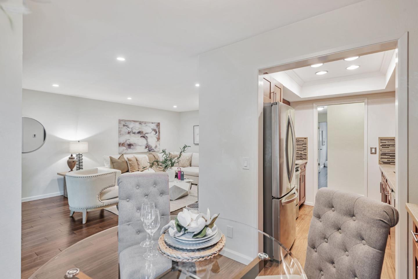 Detail Gallery Image 14 of 40 For 938 Clark Ave #47,  Mountain View,  CA 94040 - 2 Beds | 2 Baths
