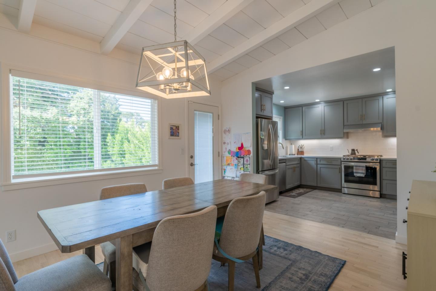 Detail Gallery Image 12 of 24 For 3610 Oliver Rd, Carmel,  CA 93923 - 3 Beds | 2 Baths
