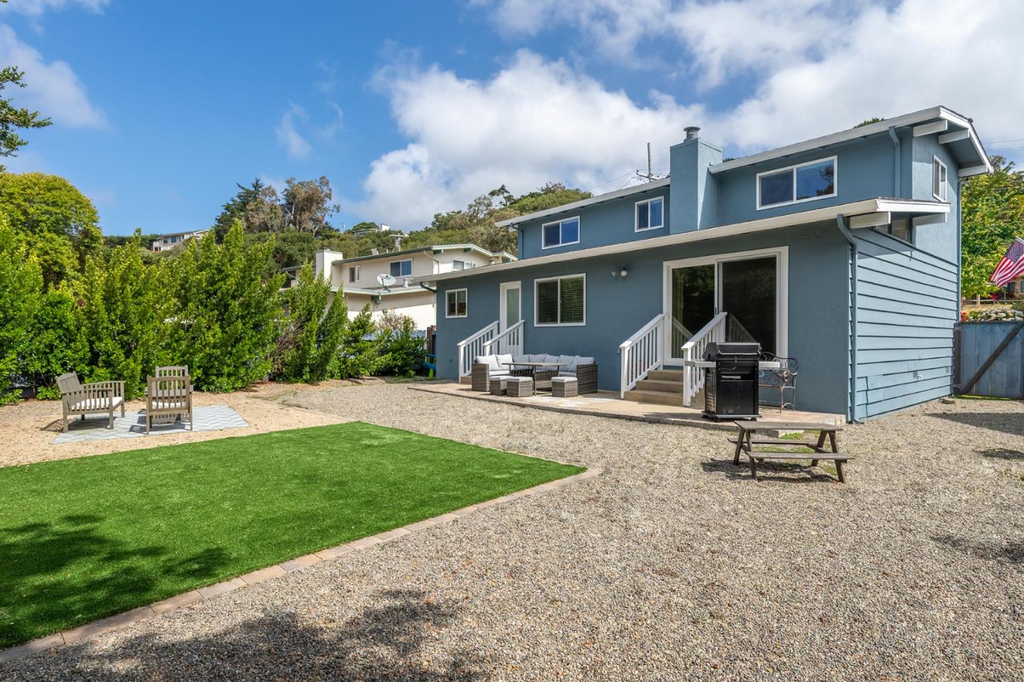 Detail Gallery Image 22 of 24 For 3610 Oliver Rd, Carmel,  CA 93923 - 3 Beds | 2 Baths