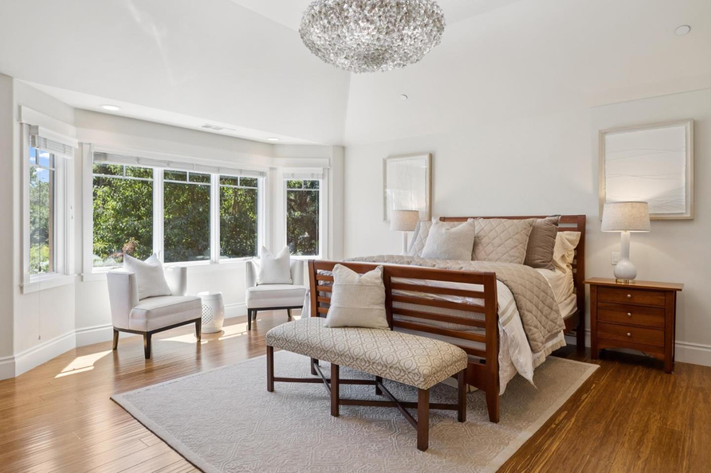Detail Gallery Image 13 of 32 For 750 W California Way, Woodside,  CA 94062 - 3 Beds | 2/1 Baths