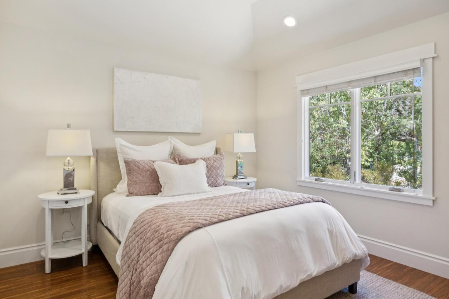 Detail Gallery Image 20 of 32 For 750 W California Way, Woodside,  CA 94062 - 3 Beds | 2/1 Baths