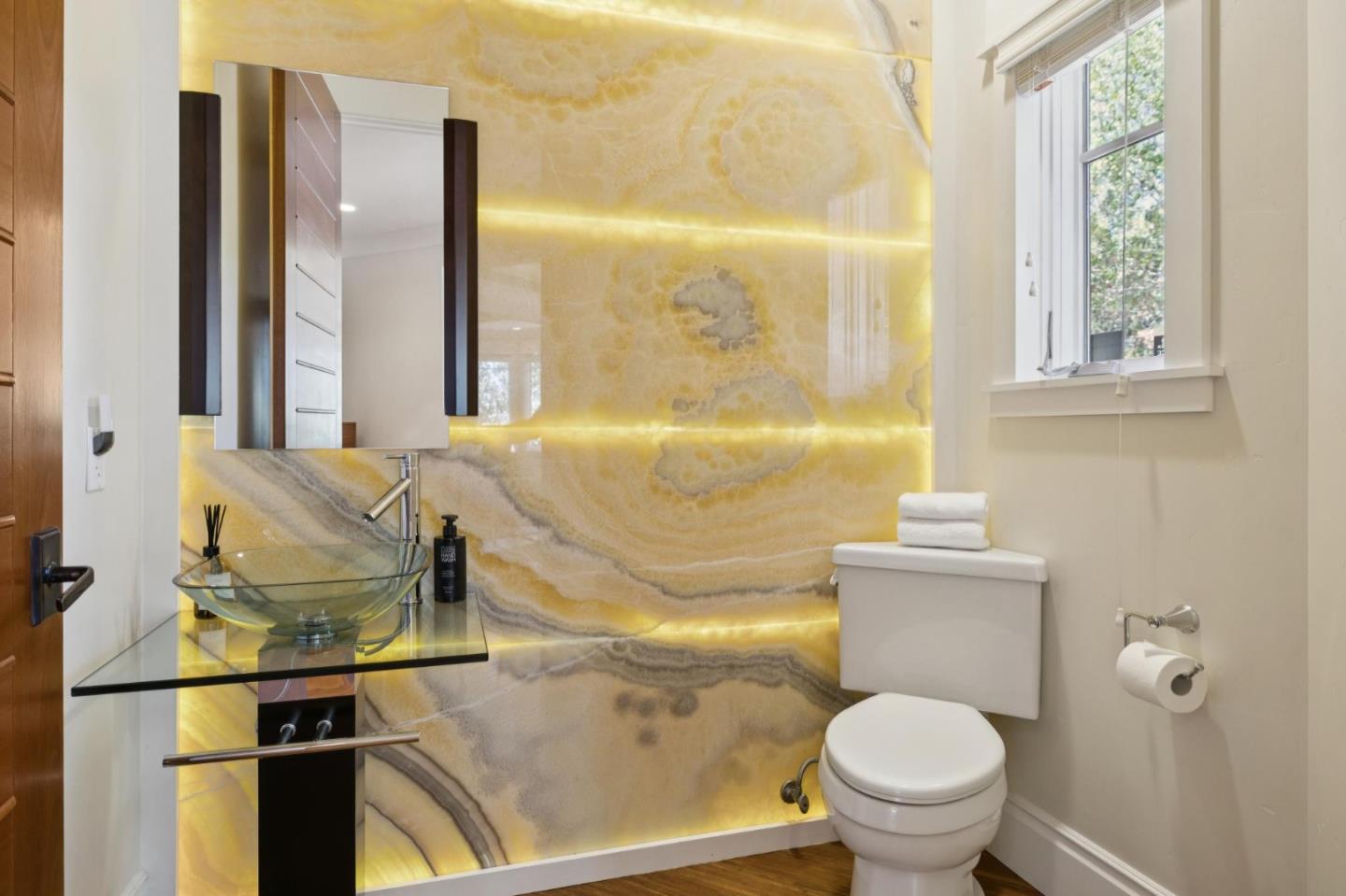 Detail Gallery Image 23 of 32 For 750 W California Way, Woodside,  CA 94062 - 3 Beds | 2/1 Baths