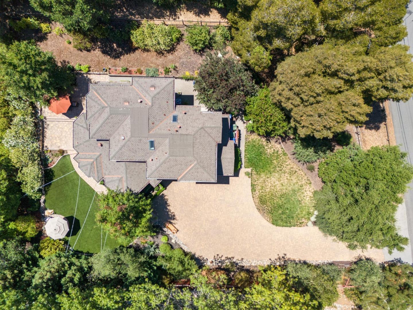 Detail Gallery Image 25 of 32 For 750 W California Way, Woodside,  CA 94062 - 3 Beds | 2/1 Baths