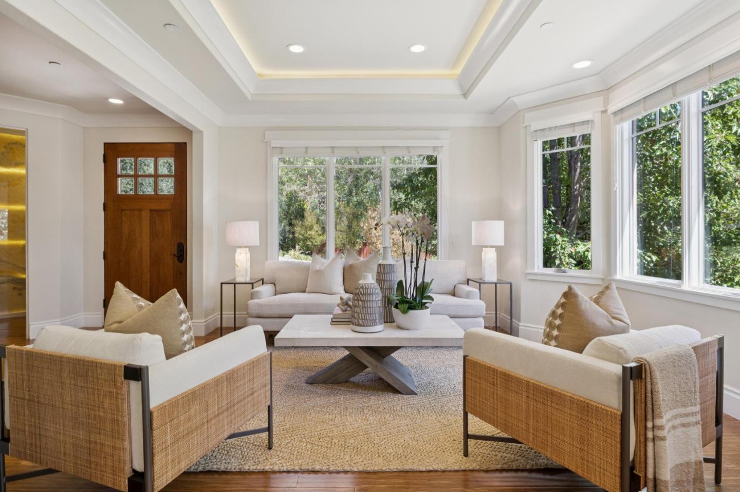 Detail Gallery Image 4 of 32 For 750 W California Way, Woodside,  CA 94062 - 3 Beds | 2/1 Baths