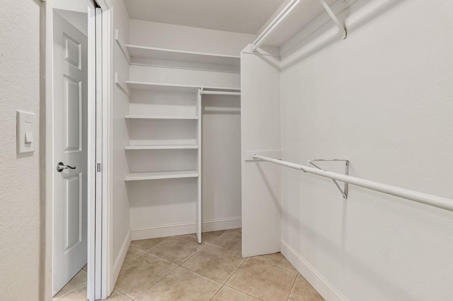 Detail Gallery Image 21 of 27 For 988 Summerplace Dr, San Jose,  CA 95122 - 2 Beds | 2 Baths