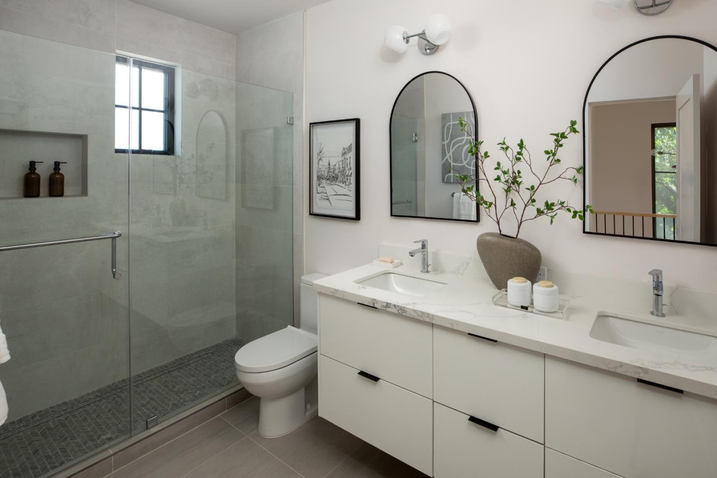 Detail Gallery Image 12 of 16 For 813 Bay Rd, Menlo Park,  CA 94025 - 4 Beds | 3 Baths