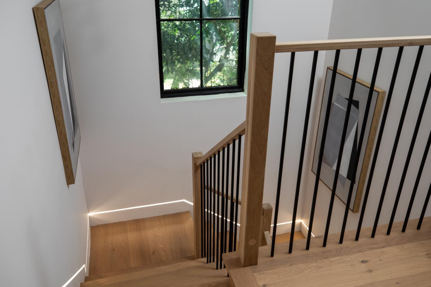 Detail Gallery Image 6 of 16 For 813 Bay Rd, Menlo Park,  CA 94025 - 4 Beds | 3 Baths