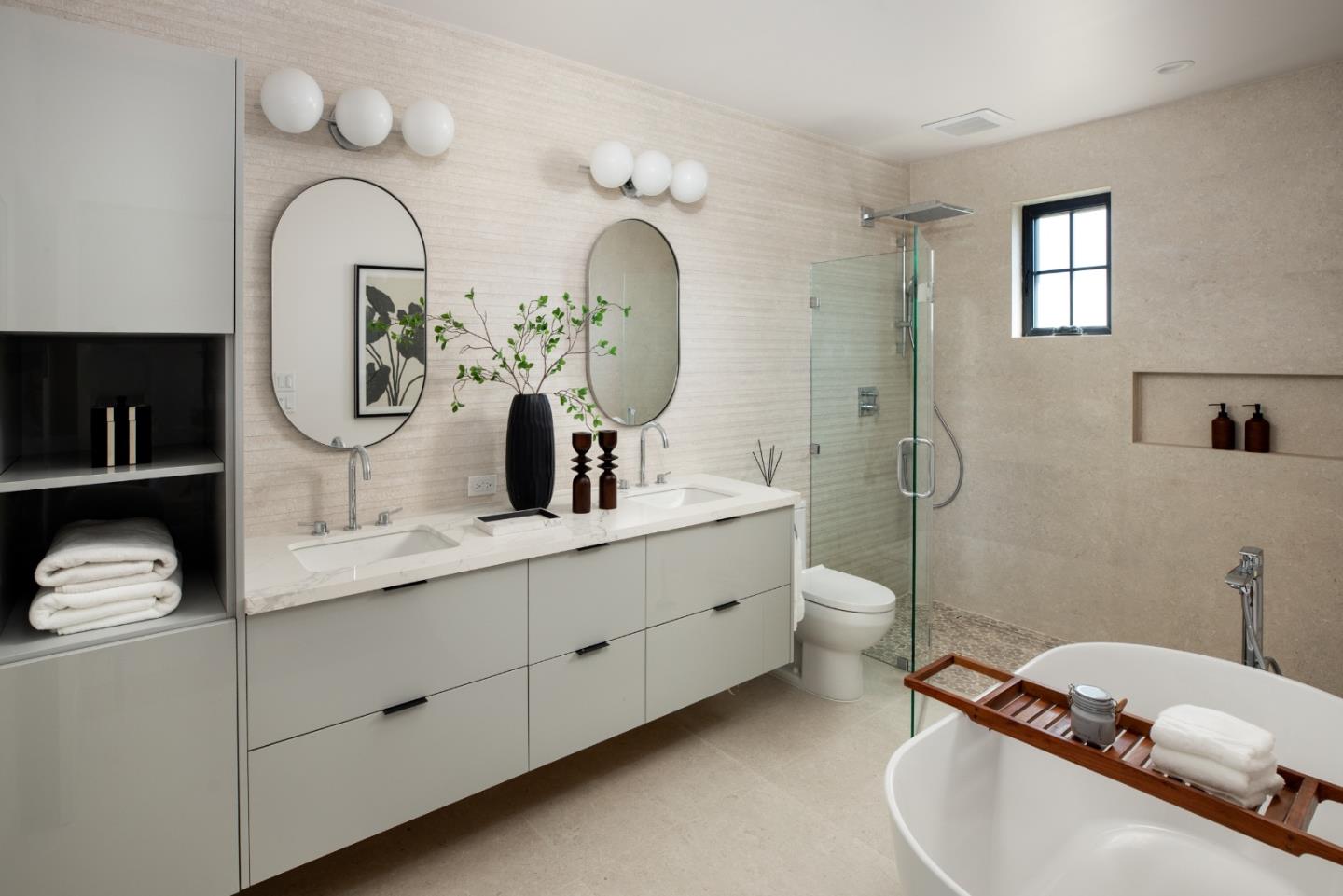 Detail Gallery Image 8 of 16 For 813 Bay Rd, Menlo Park,  CA 94025 - 4 Beds | 3 Baths