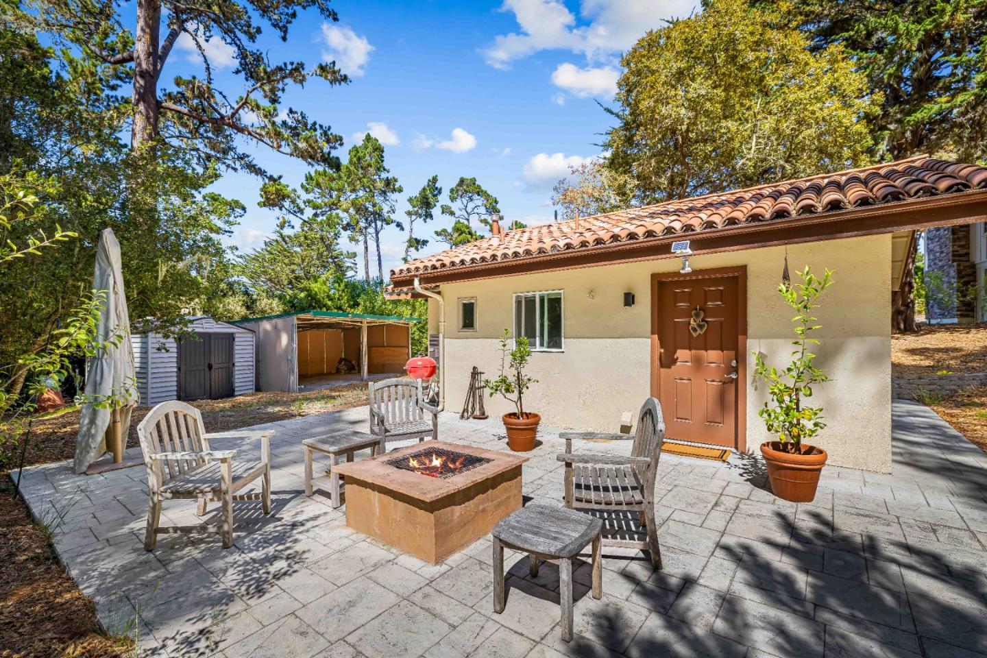 Detail Gallery Image 26 of 47 For 1268 Viscaino, Pebble Beach,  CA 93953 - 4 Beds | 3 Baths