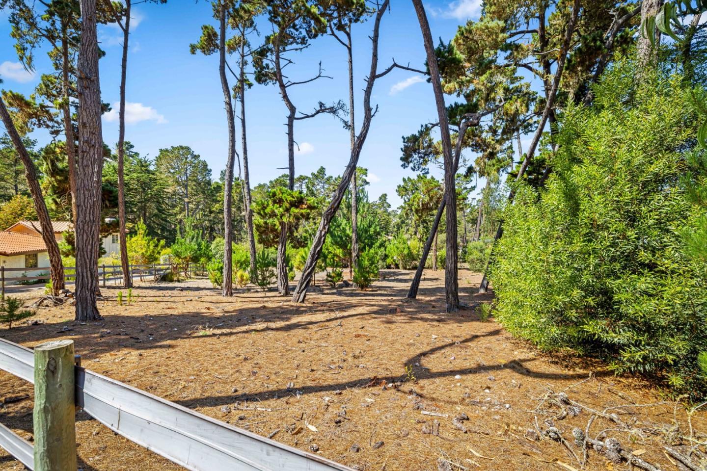Detail Gallery Image 41 of 47 For 1268 Viscaino, Pebble Beach,  CA 93953 - 4 Beds | 3 Baths