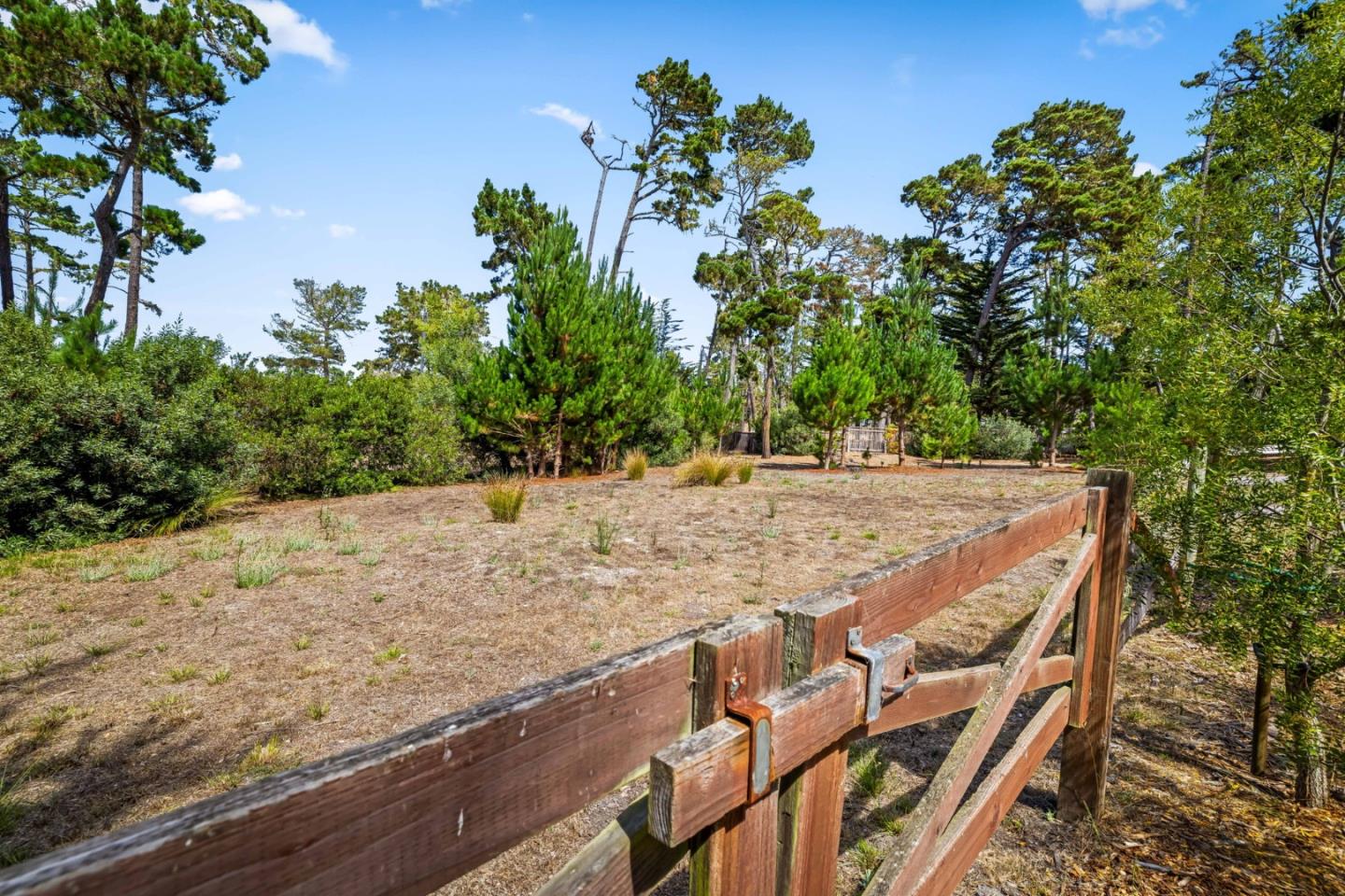 Detail Gallery Image 45 of 47 For 1268 Viscaino, Pebble Beach,  CA 93953 - 4 Beds | 3 Baths