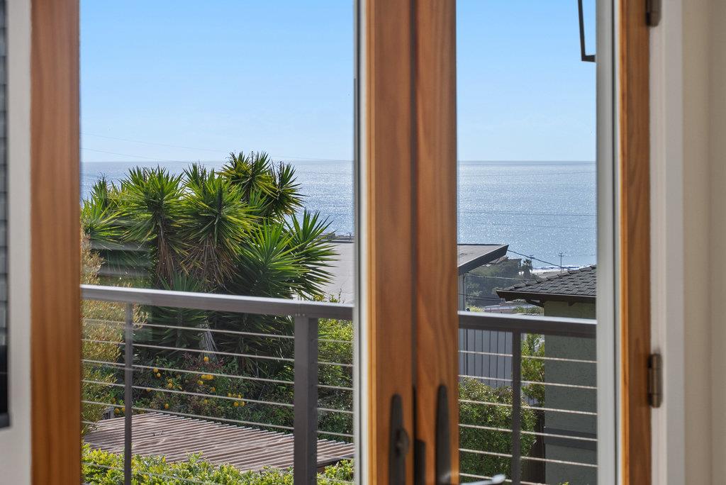 Detail Gallery Image 23 of 65 For 216 Martin Dr, Aptos,  CA 95003 - 3 Beds | 3/1 Baths