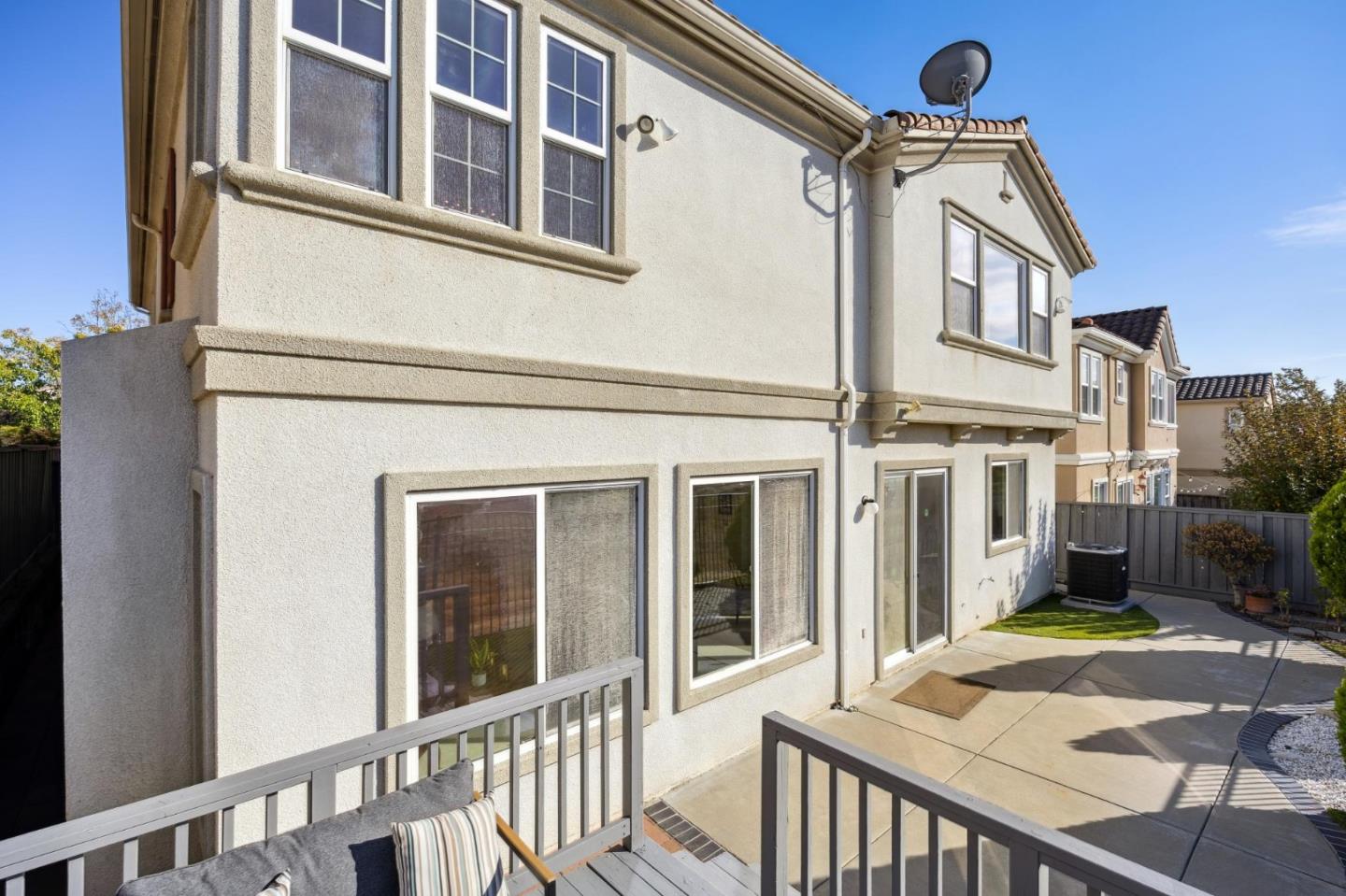 Detail Gallery Image 104 of 129 For 4986 Grayhawk Ct, Dublin,  CA 94568 - 5 Beds | 4/1 Baths