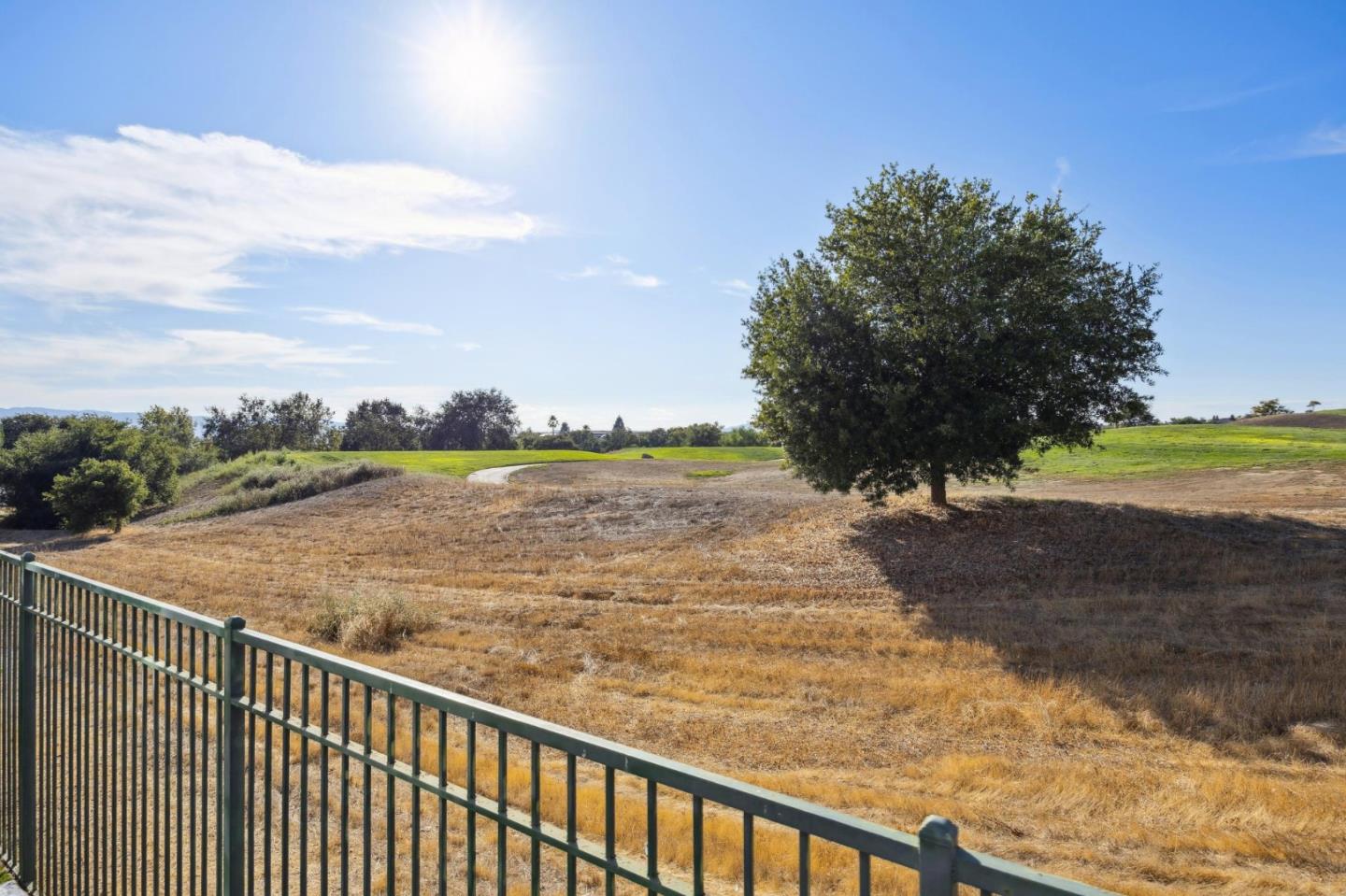 Detail Gallery Image 106 of 129 For 4986 Grayhawk Ct, Dublin,  CA 94568 - 5 Beds | 4/1 Baths
