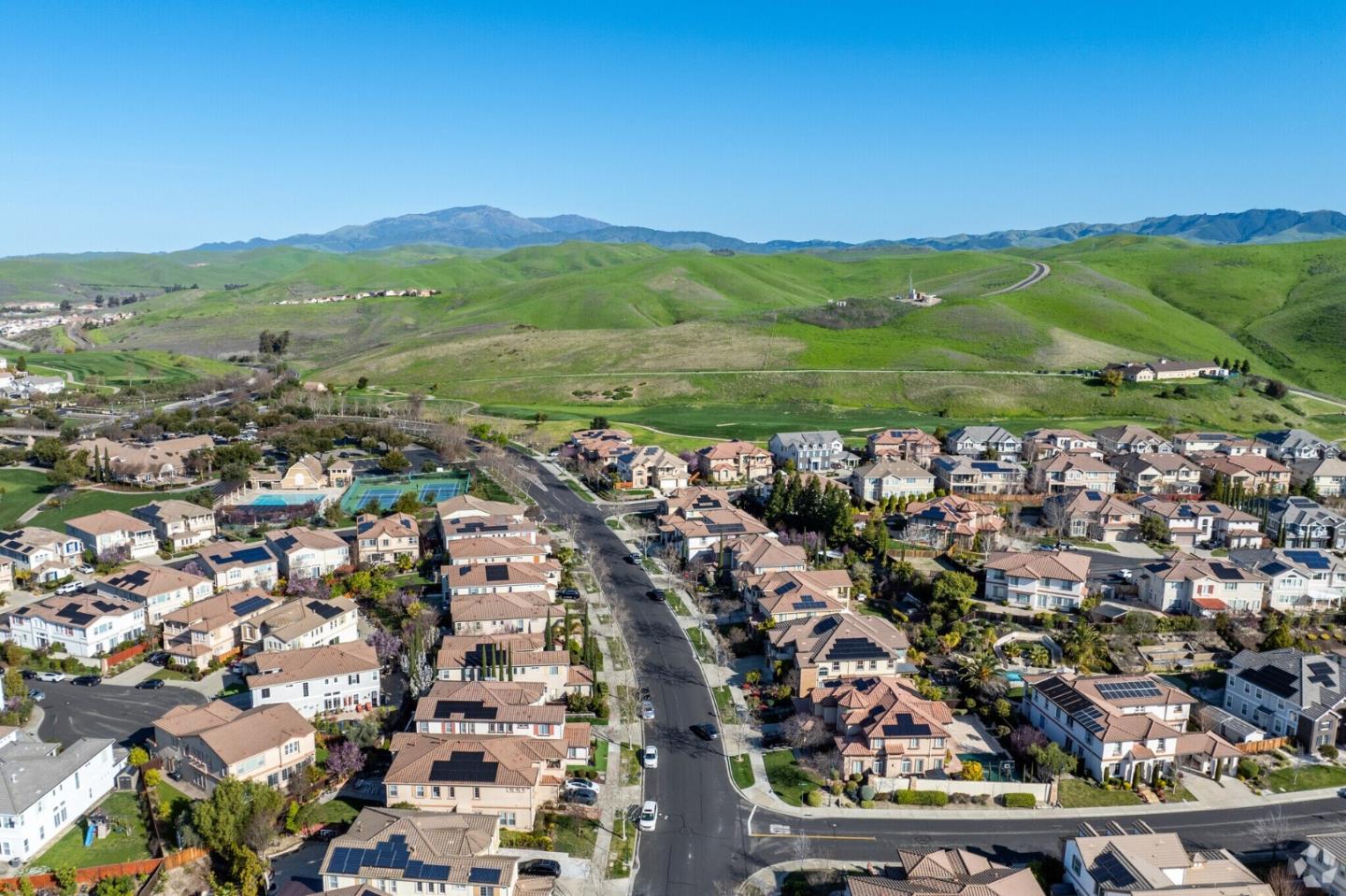 Detail Gallery Image 127 of 129 For 4986 Grayhawk Ct, Dublin,  CA 94568 - 5 Beds | 4/1 Baths