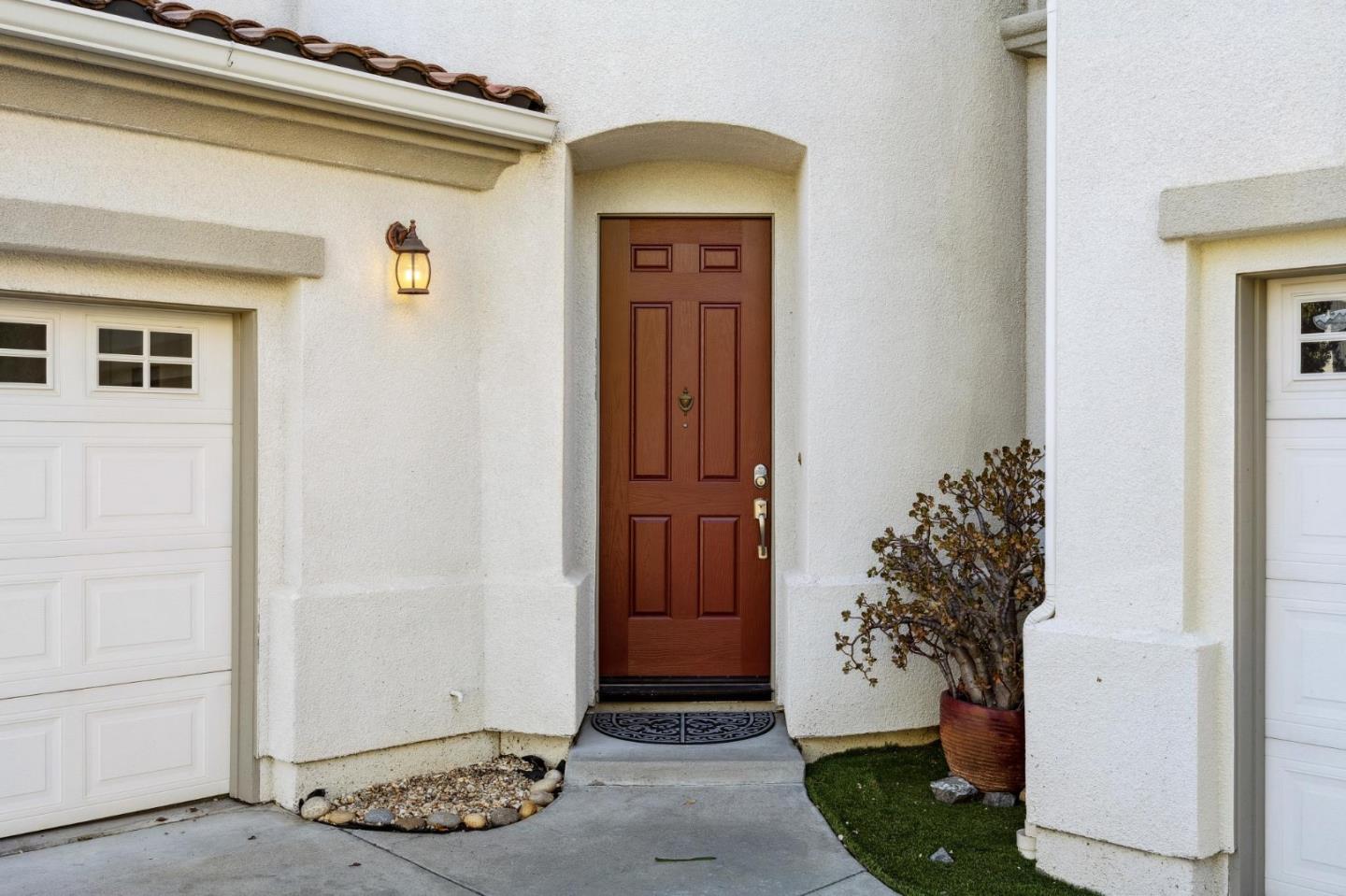 Detail Gallery Image 24 of 129 For 4986 Grayhawk Ct, Dublin,  CA 94568 - 5 Beds | 4/1 Baths