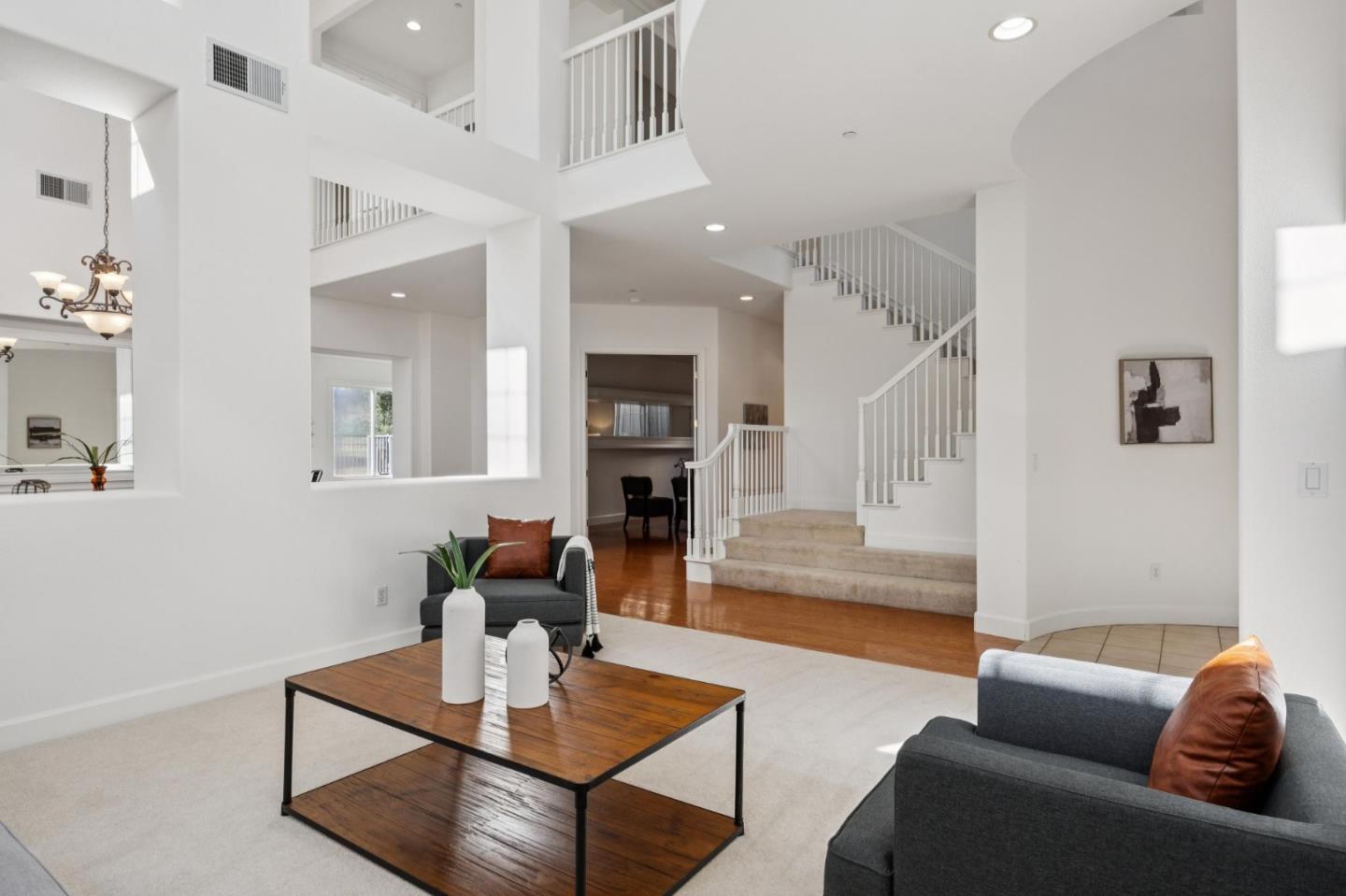 Detail Gallery Image 29 of 129 For 4986 Grayhawk Ct, Dublin,  CA 94568 - 5 Beds | 4/1 Baths