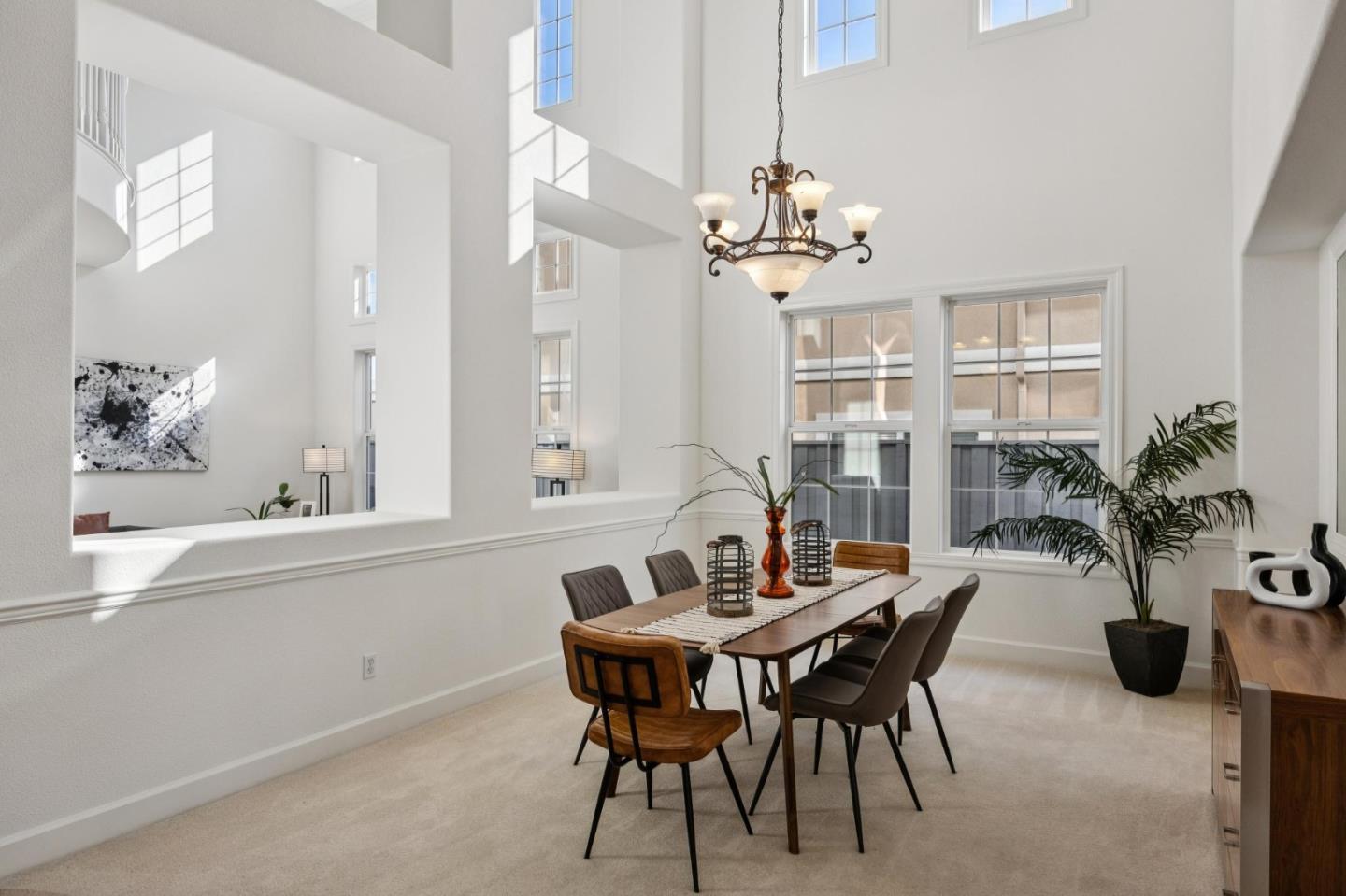 Detail Gallery Image 33 of 129 For 4986 Grayhawk Ct, Dublin,  CA 94568 - 5 Beds | 4/1 Baths