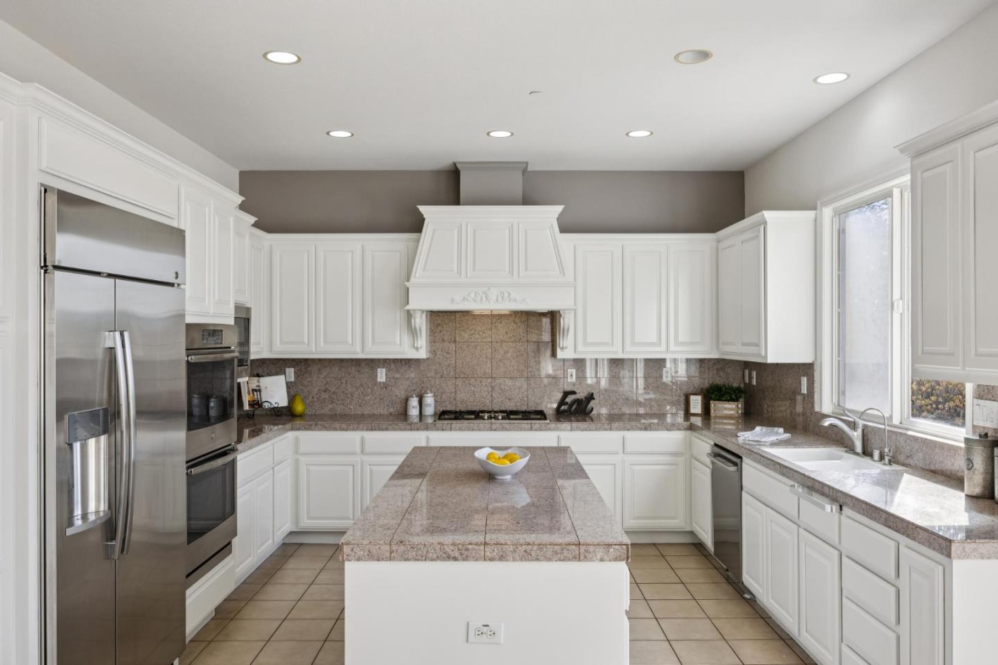 Detail Gallery Image 39 of 129 For 4986 Grayhawk Ct, Dublin,  CA 94568 - 5 Beds | 4/1 Baths