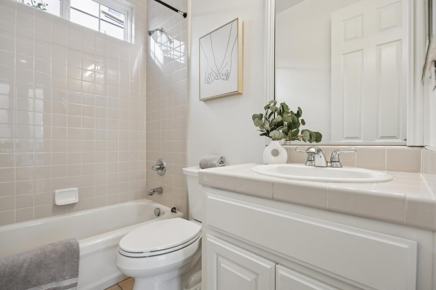Detail Gallery Image 58 of 129 For 4986 Grayhawk Ct, Dublin,  CA 94568 - 5 Beds | 4/1 Baths