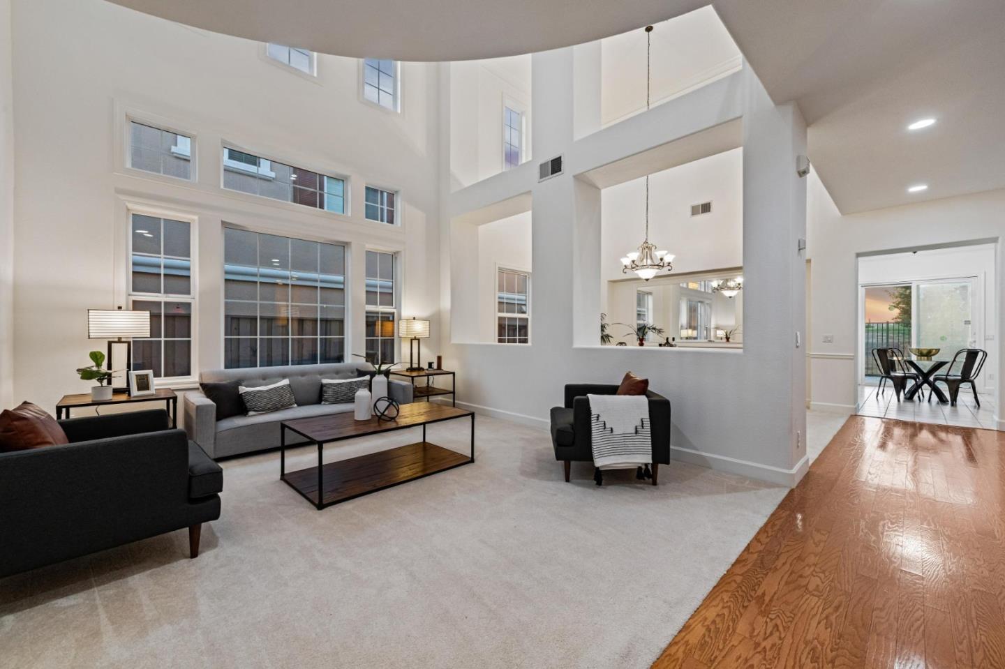 Detail Gallery Image 7 of 129 For 4986 Grayhawk Ct, Dublin,  CA 94568 - 5 Beds | 4/1 Baths