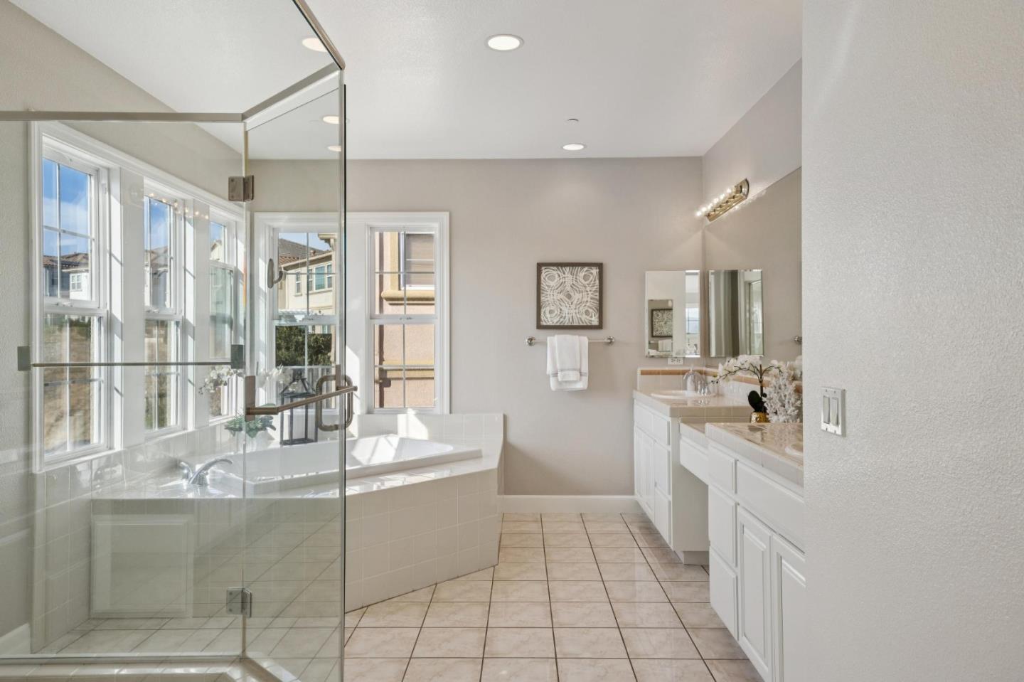 Detail Gallery Image 71 of 129 For 4986 Grayhawk Ct, Dublin,  CA 94568 - 5 Beds | 4/1 Baths