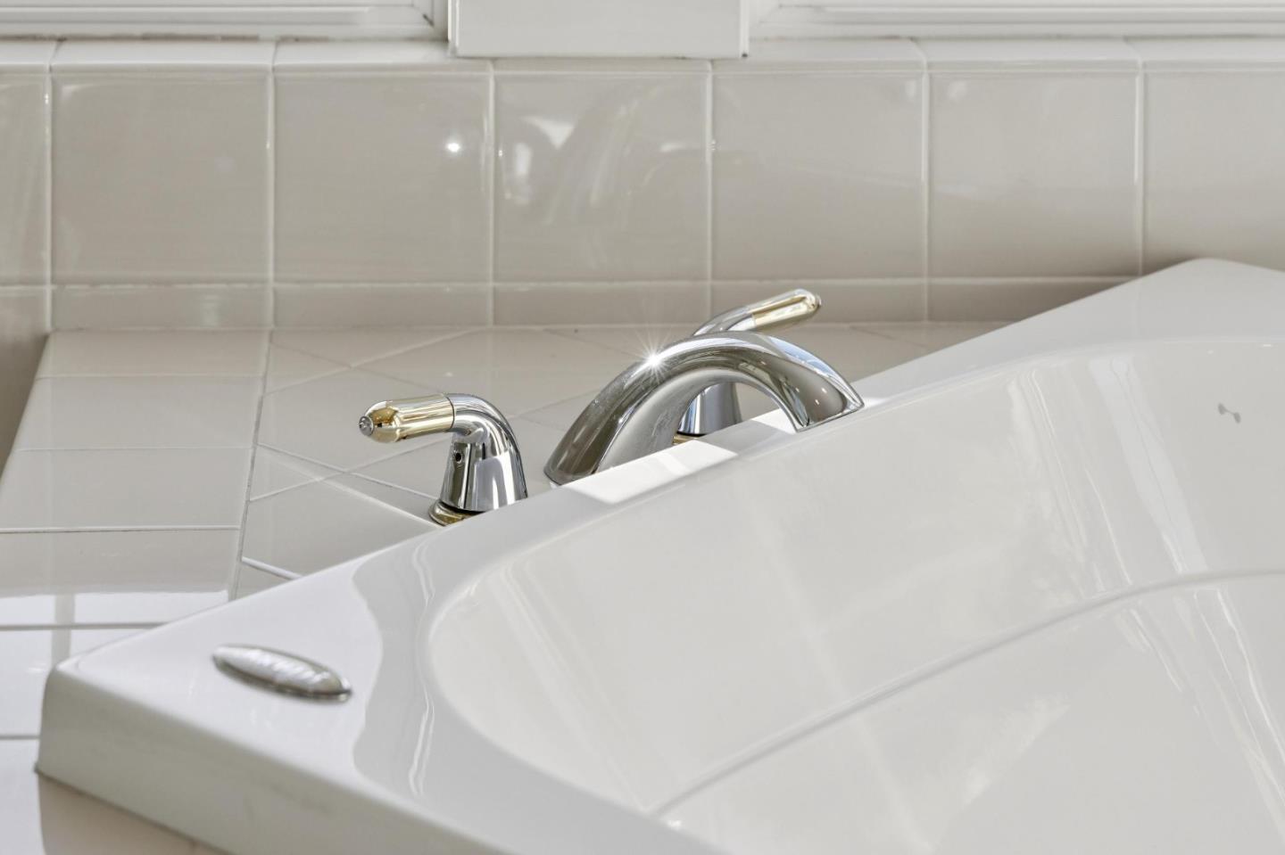 Detail Gallery Image 75 of 129 For 4986 Grayhawk Ct, Dublin,  CA 94568 - 5 Beds | 4/1 Baths