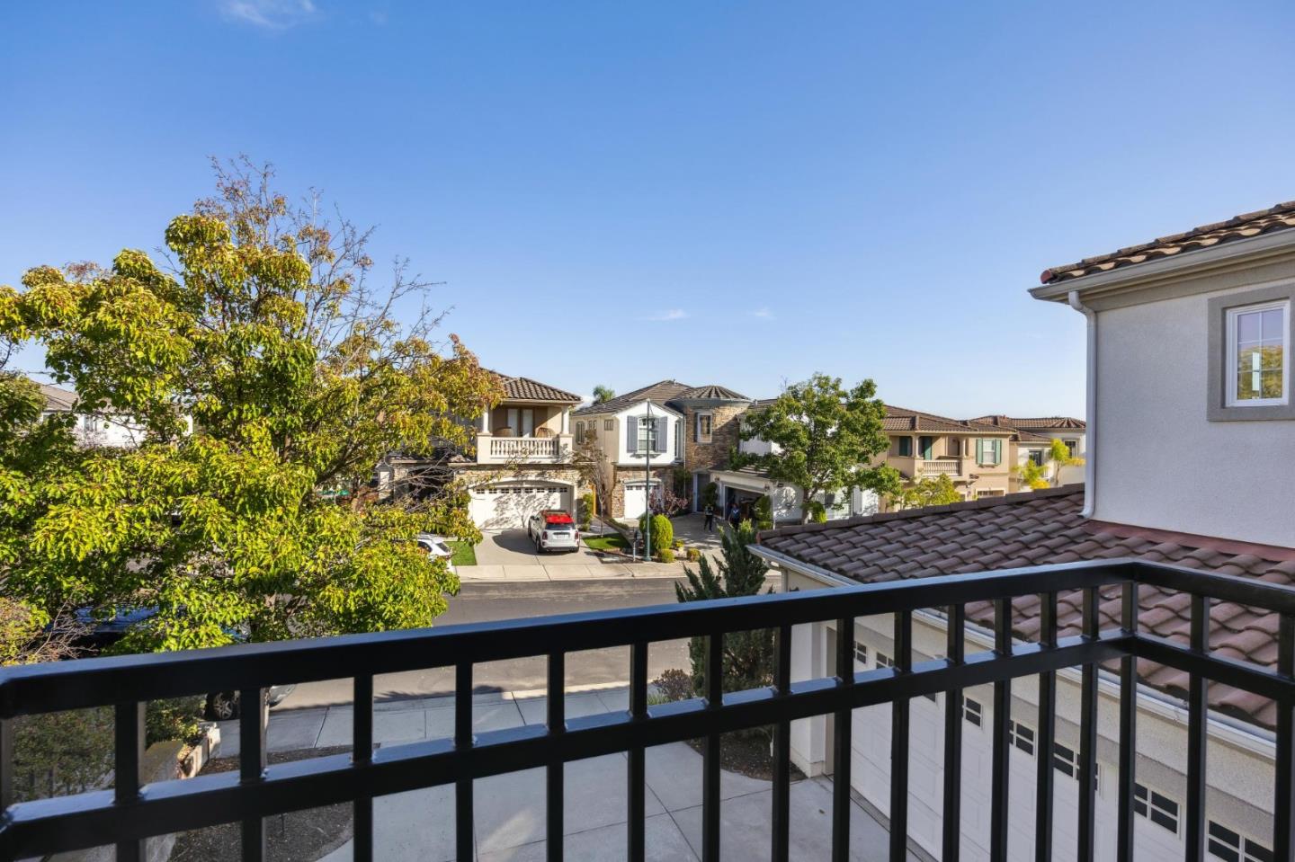 Detail Gallery Image 93 of 129 For 4986 Grayhawk Ct, Dublin,  CA 94568 - 5 Beds | 4/1 Baths