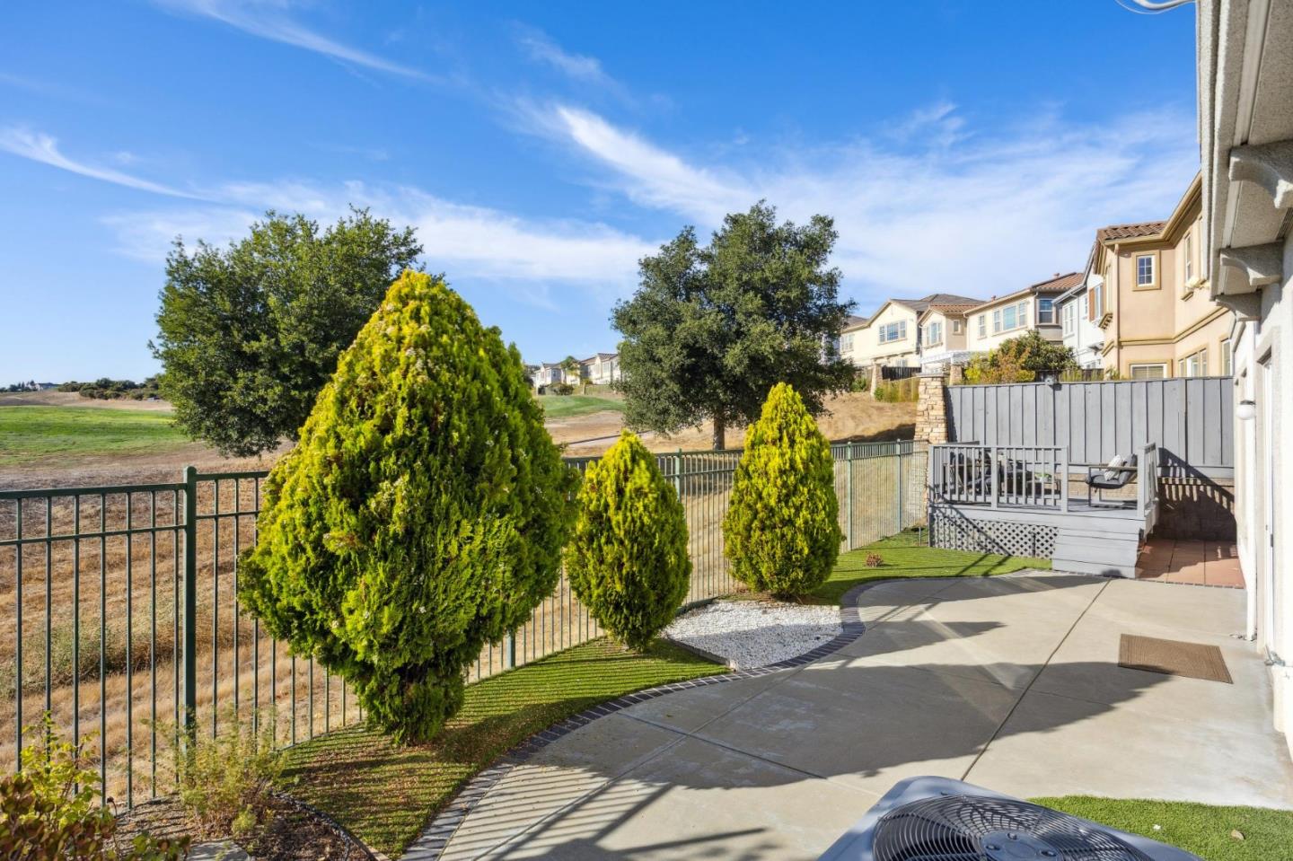 Detail Gallery Image 99 of 129 For 4986 Grayhawk Ct, Dublin,  CA 94568 - 5 Beds | 4/1 Baths