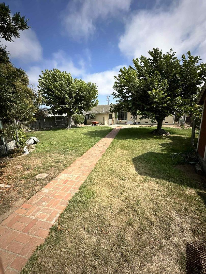 Detail Gallery Image 13 of 18 For 757 Middlefield Rd, Salinas,  CA 93906 - – Beds | – Baths
