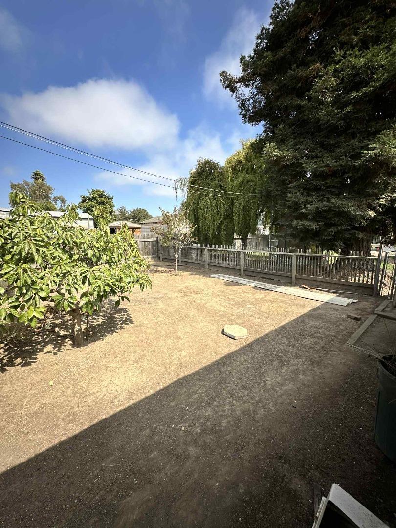 Detail Gallery Image 14 of 18 For 757 Middlefield Rd, Salinas,  CA 93906 - – Beds | – Baths