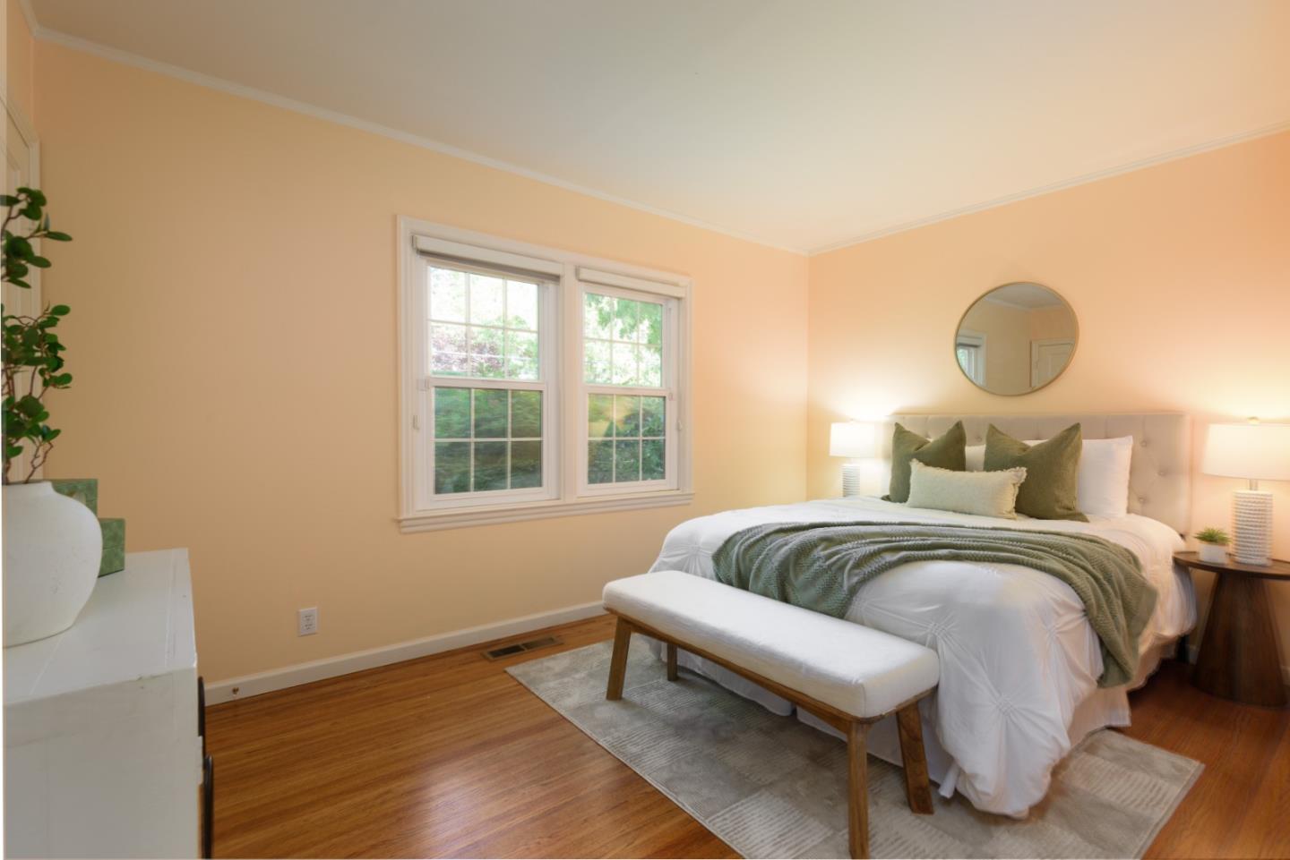 Detail Gallery Image 15 of 34 For 460 Olive St, Menlo Park,  CA 94025 - 3 Beds | 2 Baths