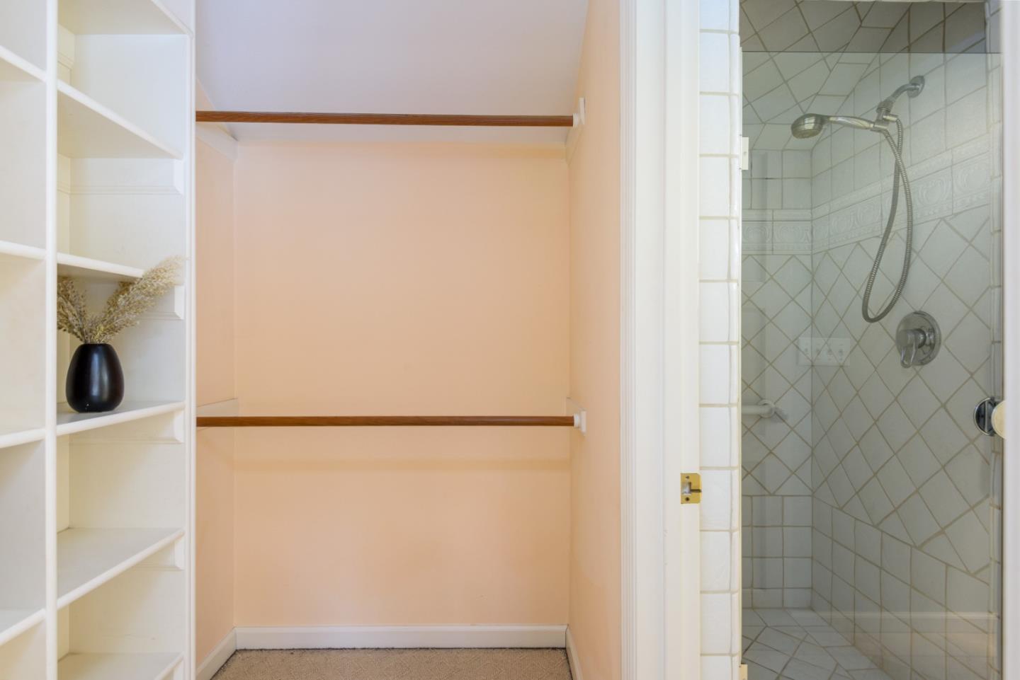 Detail Gallery Image 20 of 34 For 460 Olive St, Menlo Park,  CA 94025 - 3 Beds | 2 Baths